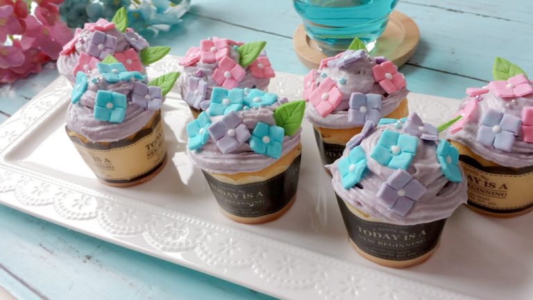 紫陽花カップケーキ　レシピ