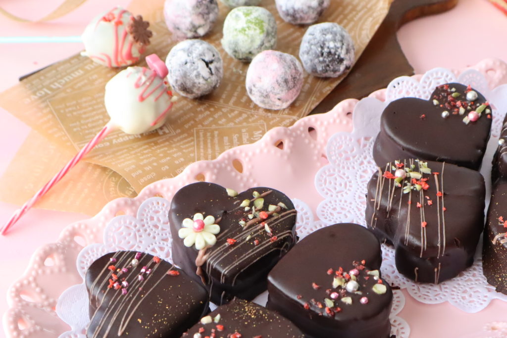 簡単チョコレシピ・チョコボール＆ロリポップを余ったケーキ生地で大量生産する方法