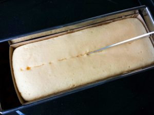 パウンドケーキが膨らまない 生焼けになる原因と防ぐ方法は レシピも