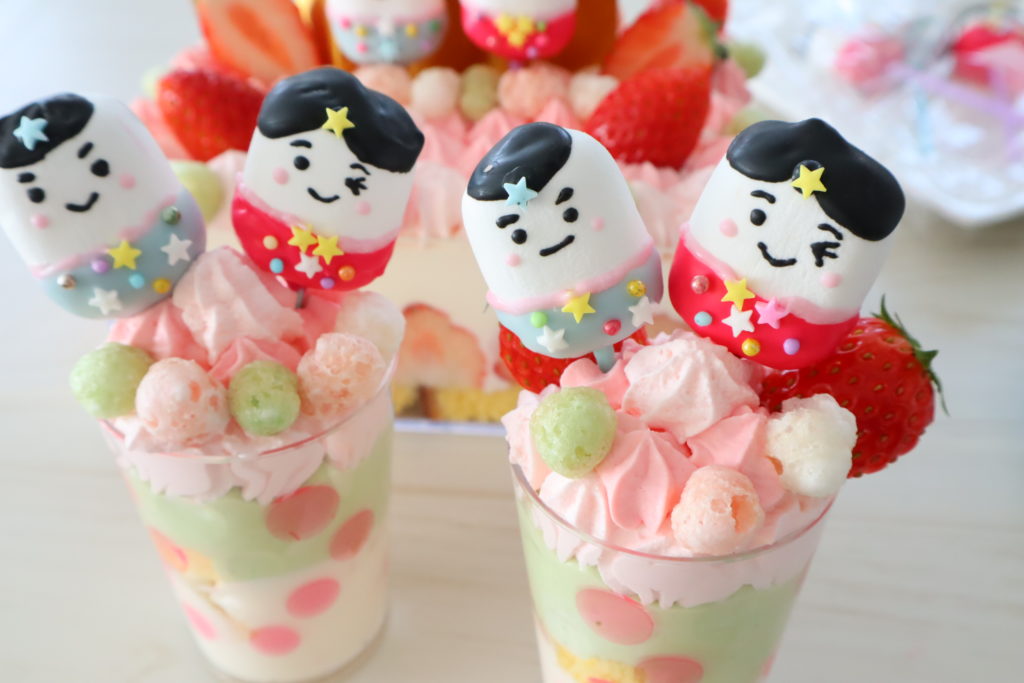 ひな祭りケーキの手作り簡単レシピ！100均素材でピンク色・いちごティラミス
