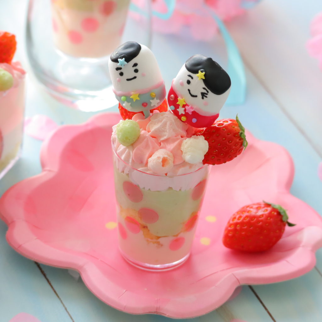 ひな祭りケーキの手作り簡単レシピ！100均素材でピンク色・いちごティラミス