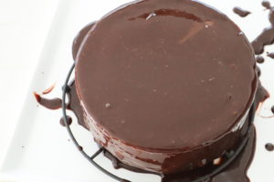 つやつやチョコレートケーキ
