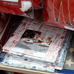 ダイソー100均クリスマス 紙皿コップ パーティーお弁当料理グッズ 使用実例やレシピ セリアも