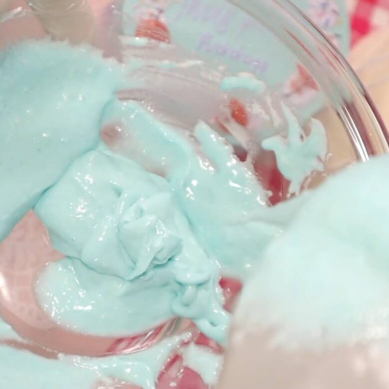 セリア マカロンミックス粉 ひび割れ