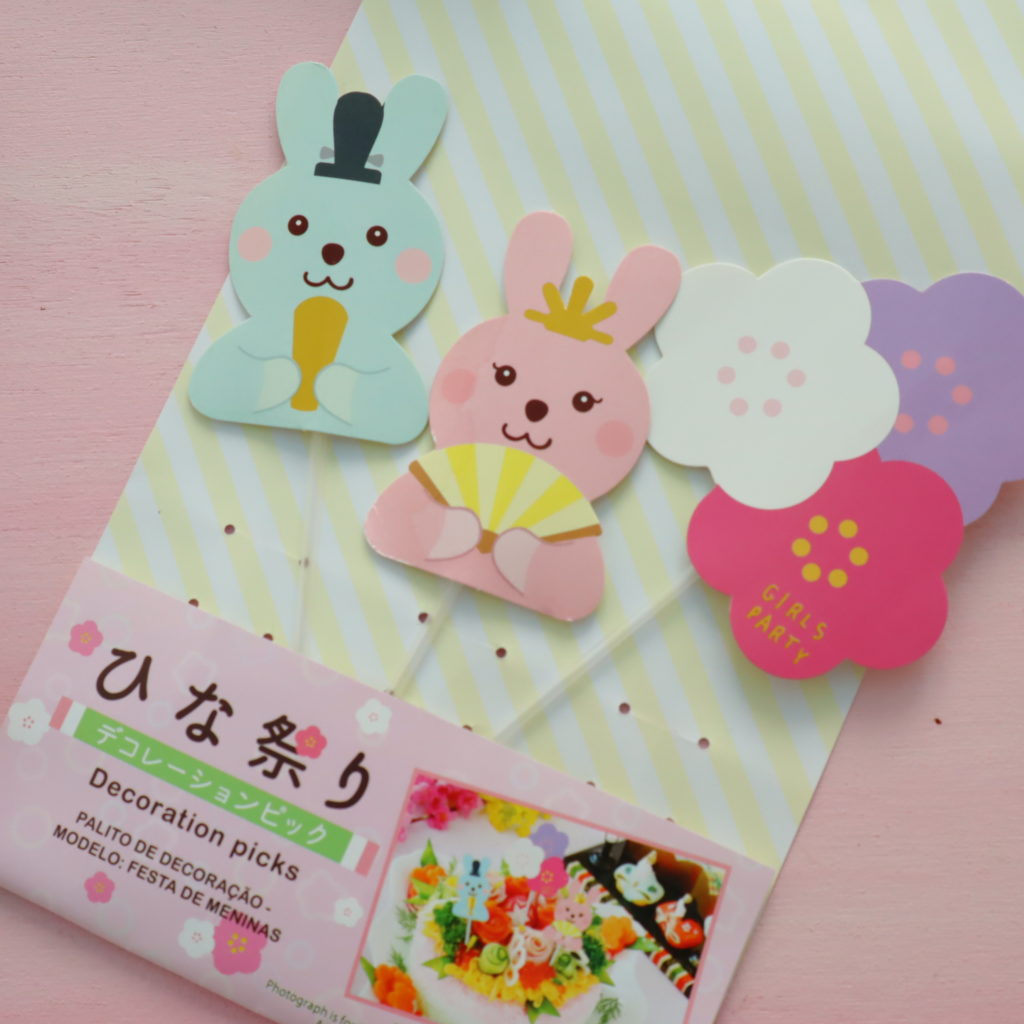 【ダイソー100均ひな祭り2021】お雛様や飾りつけグッズ！ケーキやパーティーアイテム&amp;お菓子も！