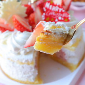 コンビニクリスマスケーキセブン ローソンファミマ イチゴ チョコレートケーキの種類や値段を比較