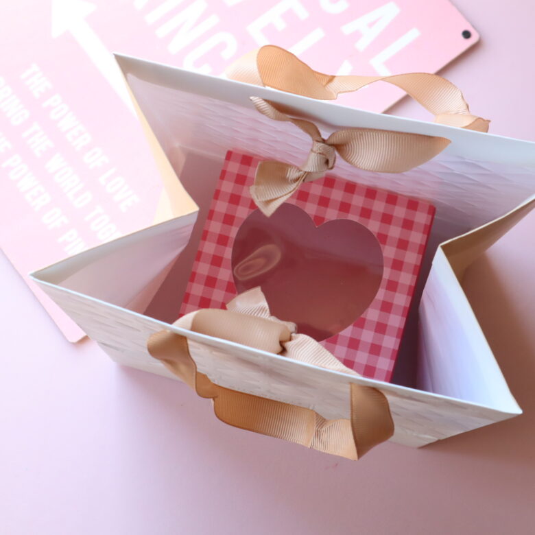 セリア　バレンタイン　ラッピング