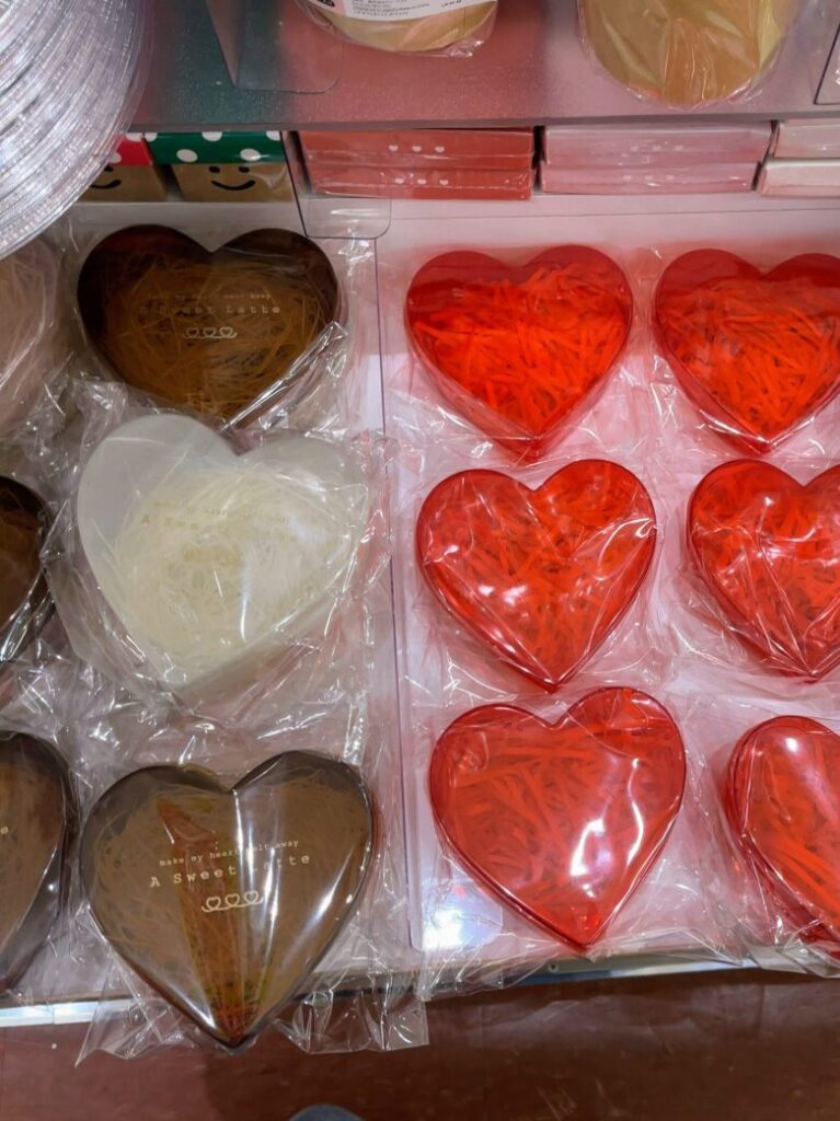 バレンタイン　ラッピング　100均