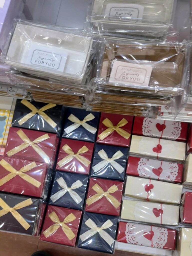 セリア　バレンタイン　ラッピング