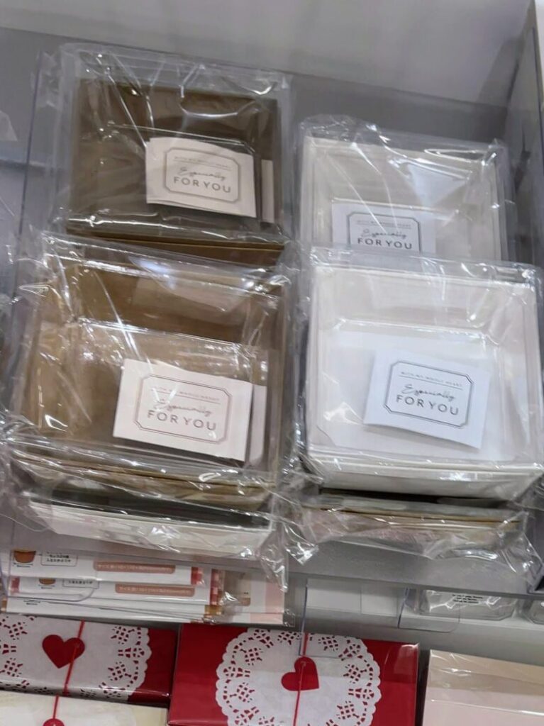 セリア　バレンタイン　ラッピング