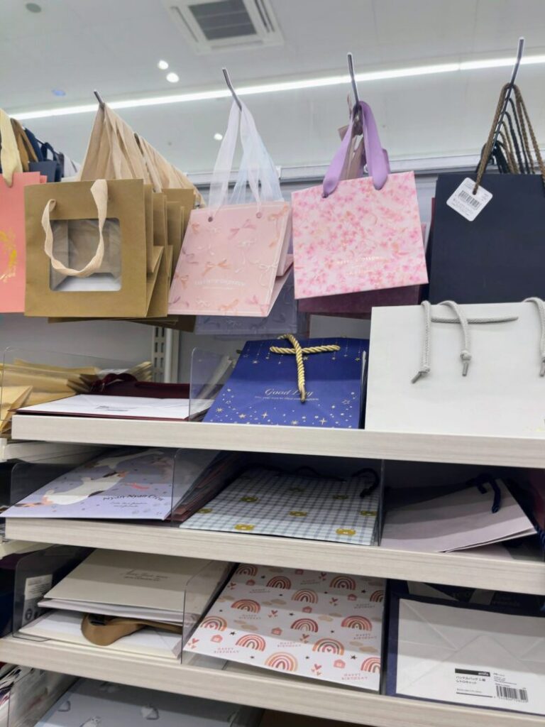 セリア　バレンタイン　ラッピング