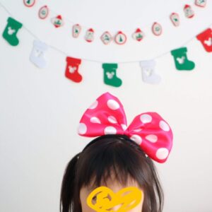 ダイソー100均クリスマス飾り21 タペストリー モール ガーランドやシール ディズニーグッズも