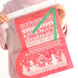 セリア100均クリスマスラッピング袋にリボングッズ21 プレゼント包んだ実例 ダイソーも 100均 Sweetsレシピ