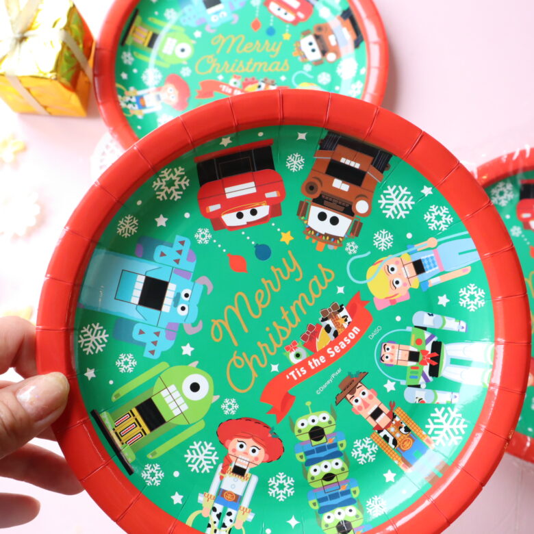 ダイソー　クリスマス　ディズニー