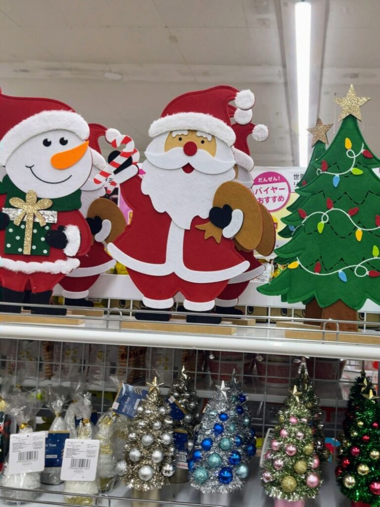 ダイソー　クリスマス置物
