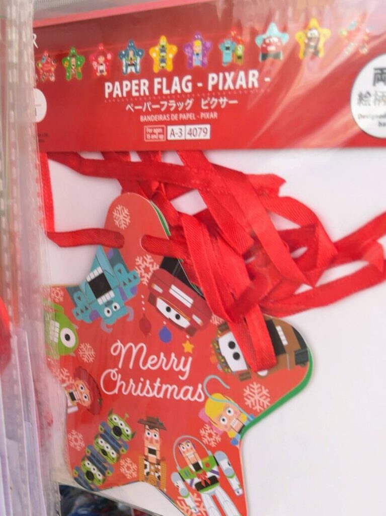 ダイソー　クリスマス　ディズニー