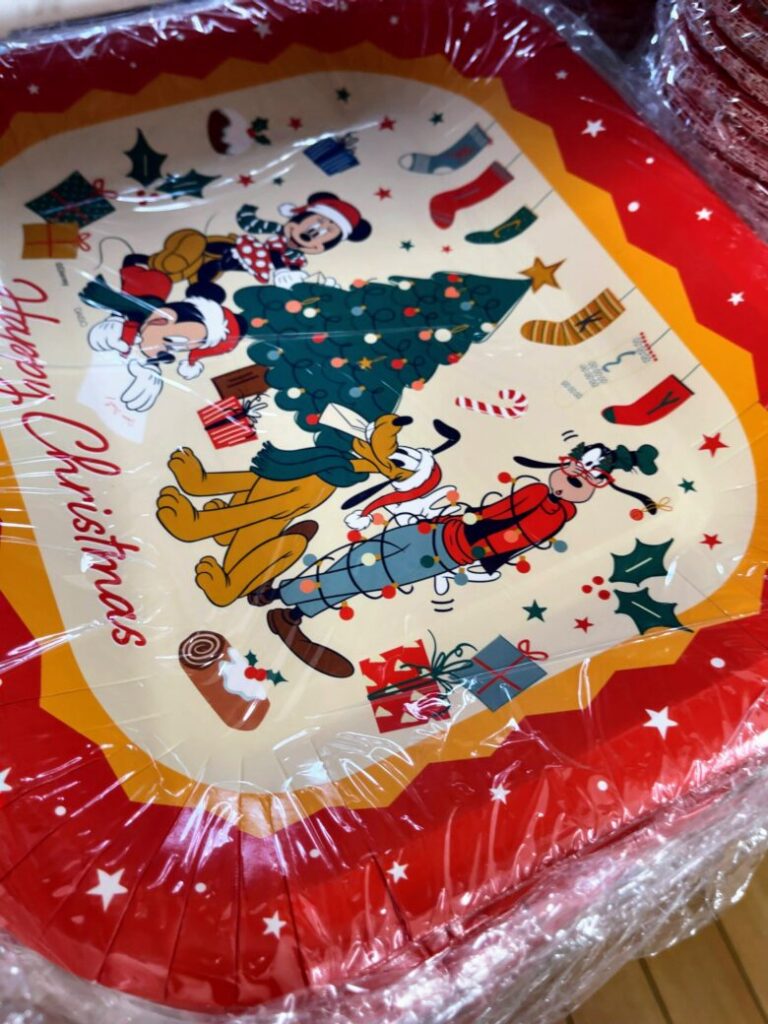 ダイソー　クリスマス　紙皿