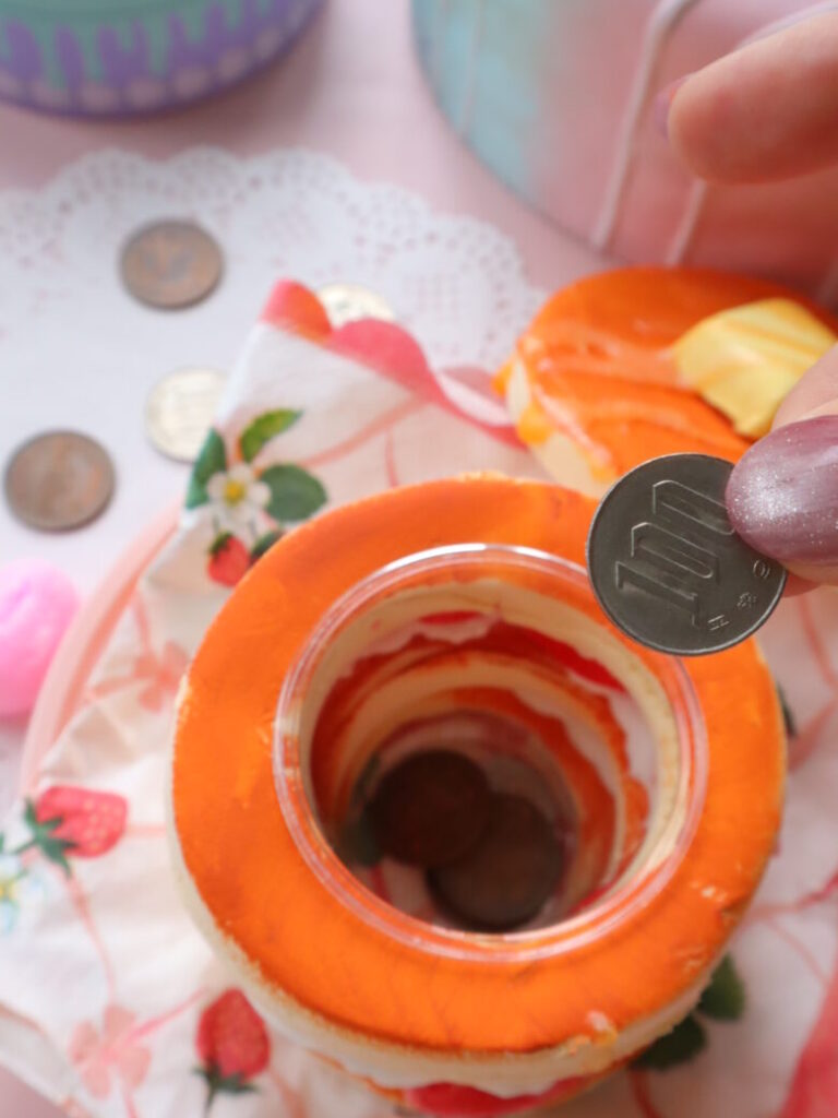 貯金箱　手作り　100均　かわいい